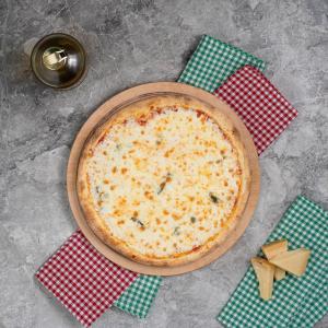 Margherita Pizza (25cm) + Bardak İçecek | 199,00